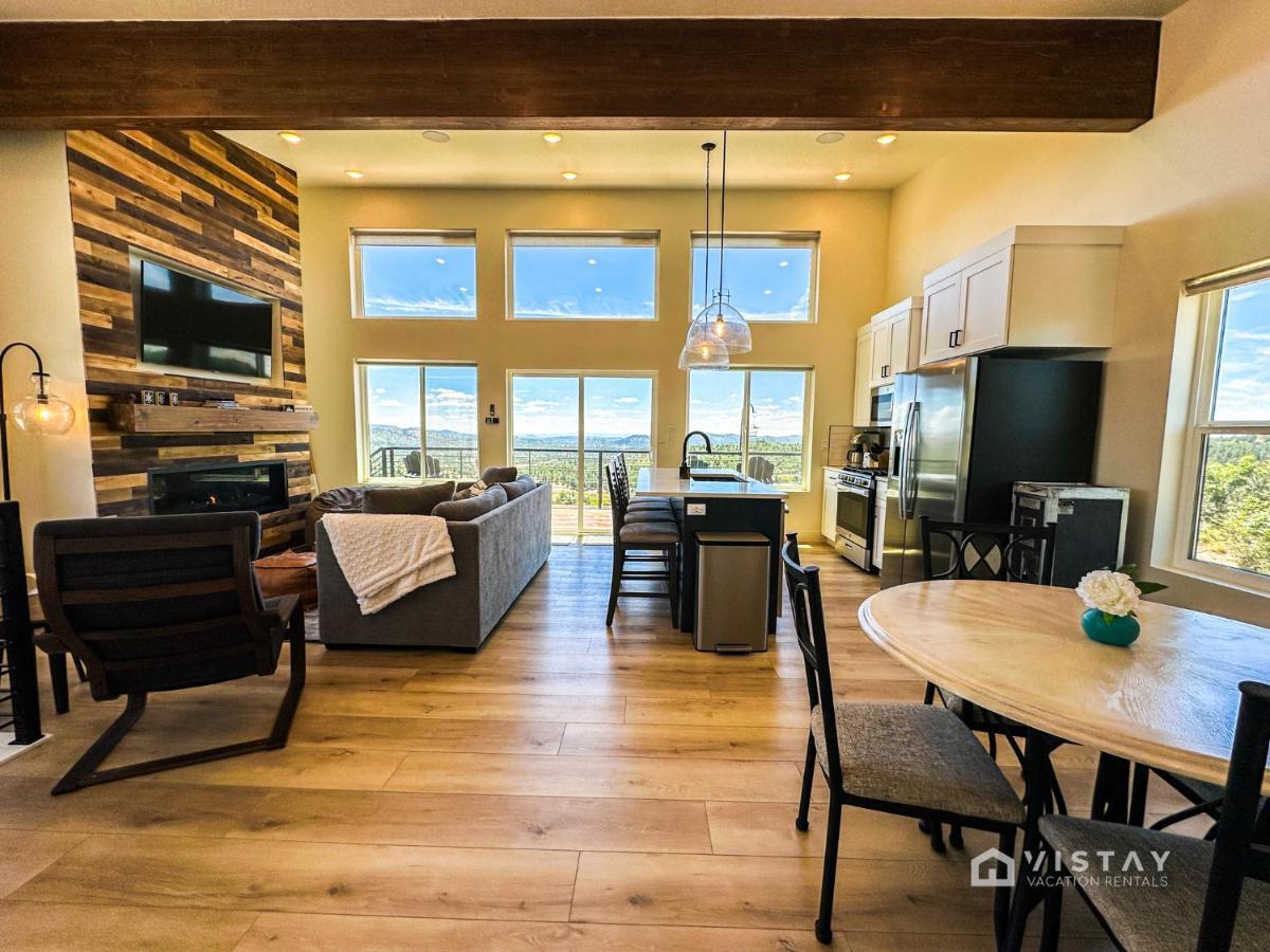 Bryce View Cabin - New Cabin With Amazing Views! Alton エクステリア 写真